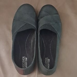 Women's Black Slip-On Shoes